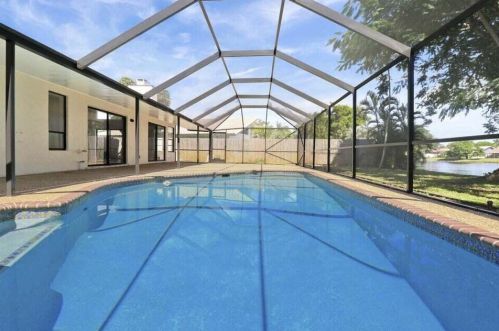 21210 Escondido Way, Boca Raton FL  33433-2521 exterior