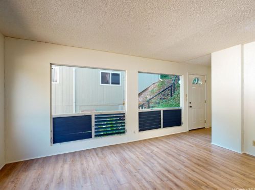 2485 Akepa St, Pearl City HI  96782-1069 exterior