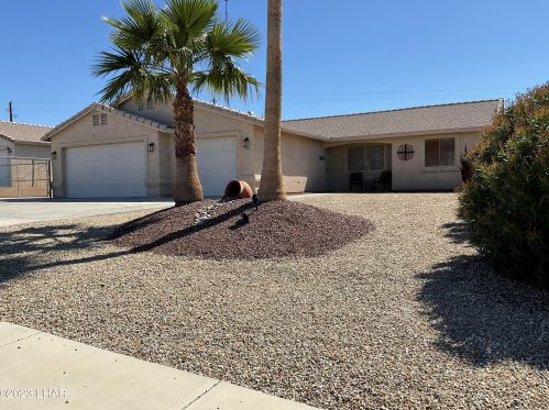 3086 Daytona Ave, Lake Havasu City, AZ 86403-5408