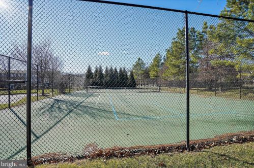 16143 Jordan Crest Ct, Haymarket VA  20169-4943 exterior