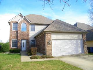409 Shoreside Dr, Lexington, KY 40515-5699