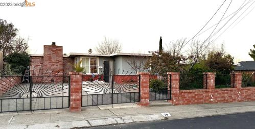 79 Bay Dr, West Pittsburg, CA 94565-1404