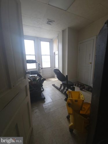 1701 29 St, Philadelphia PA 19132-3001 exterior