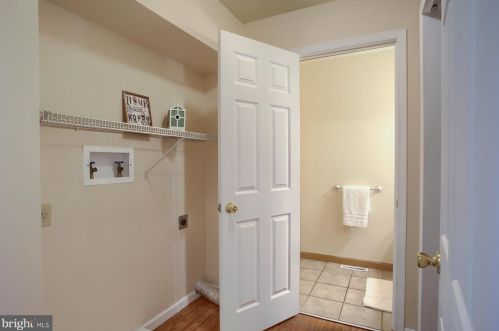 34 Wetzel St, Highspire PA  17034-1015 exterior