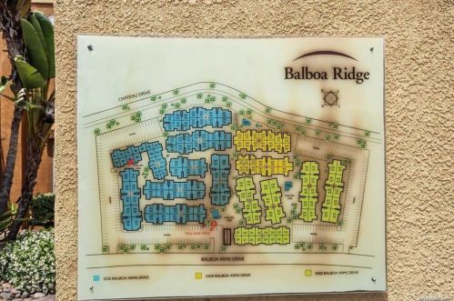 5252 Balboa Arms Dr, San Diego CA 92117-4987 exterior