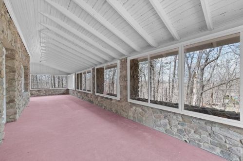 430 Rye Hill Rd, Monroe NY  10950-4509 exterior