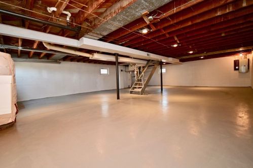 668 Sipple Dr, Covington KY  41015-2355 exterior