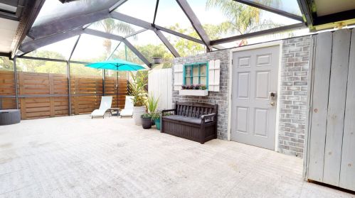 1302 13th Ter, West Palm Beach, FL 33418-3611