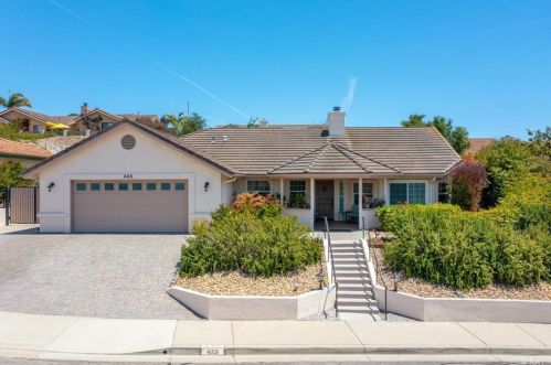 423 Mercedes Ln, Pismo Beach, CA 93420-2660