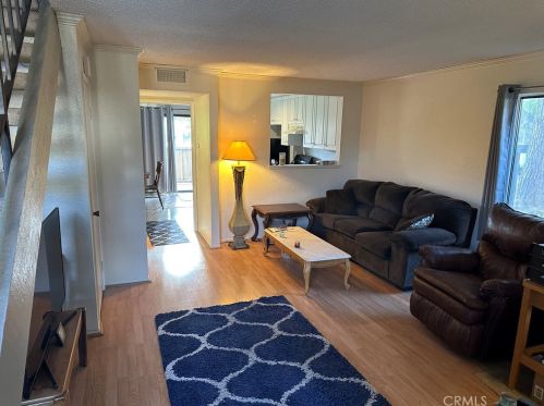 901 Sutter Creek Rd, Anaheim, CA 92804-4283