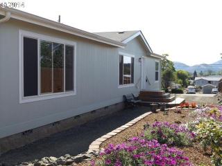 64 Darrell Ave, Winston, OR 97496-6535
