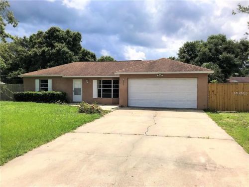638 Stallings Ave, Deltona, FL 32738-9206