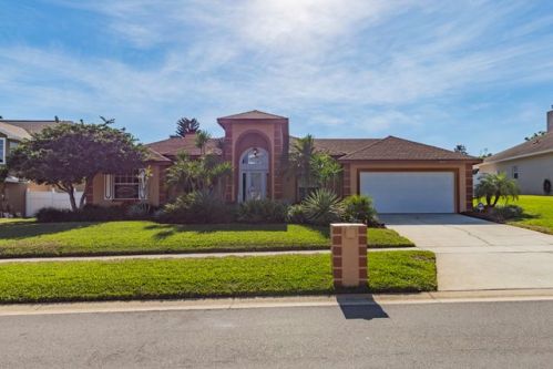 8420 Sunsprite Ct, Orlando, FL 32818-5692