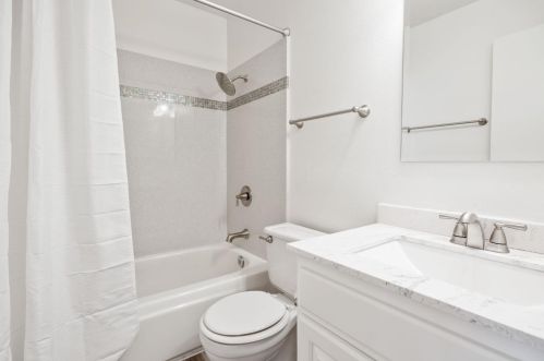 2232 Baywater Ln, Rancho Cordova CA  95670-4256 exterior