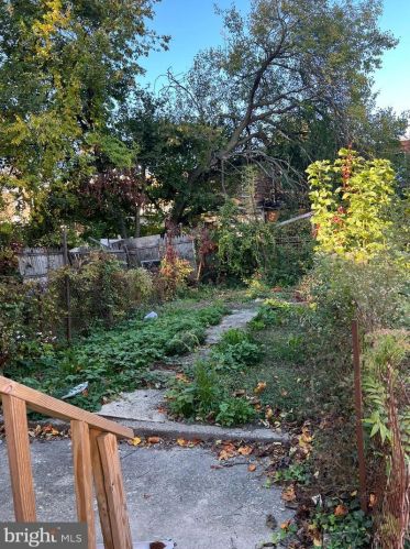 1223 Jackson St, Camden NJ  08104-3525 exterior