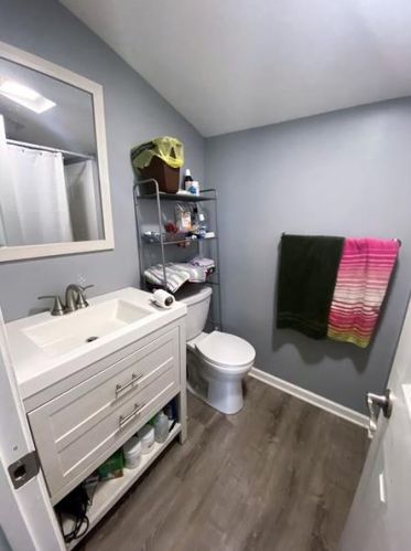 810 Macfarlane Dr, Pittsburgh PA 15235-4223 exterior