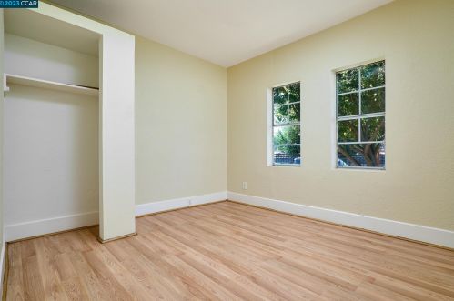 64 Santa Fe Ave, West Pittsburg, CA 94565-2543