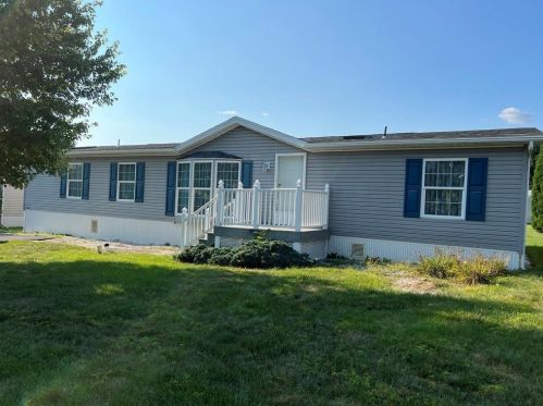 4184 Heritage Ln, Walnutport, PA 18088-9790