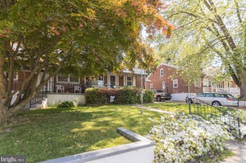 917 Kingsman Rd, Boothwyn, PA 19061-3122
