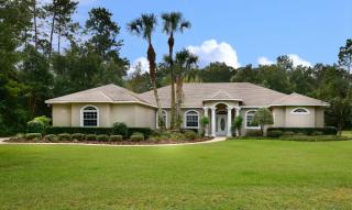 1930 Glenwood Oaks Ln, Deland, FL 32720-6925