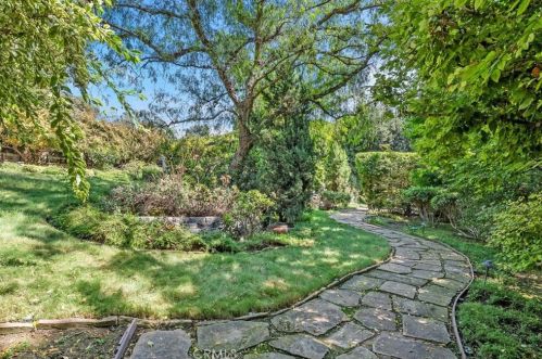 5072 Grandview Ave, Yorba Linda CA 92886-4239 exterior