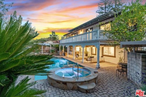 27041 Esward Dr, Calabasas CA  91301-2322 exterior