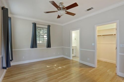 5057 Harney Ln, Lodi CA  95240-6922 exterior