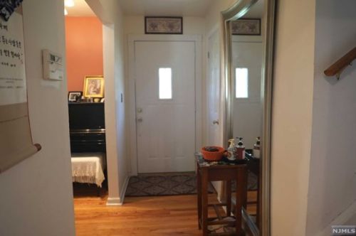 150 Voorhees St, Teaneck, NJ 07666-6333