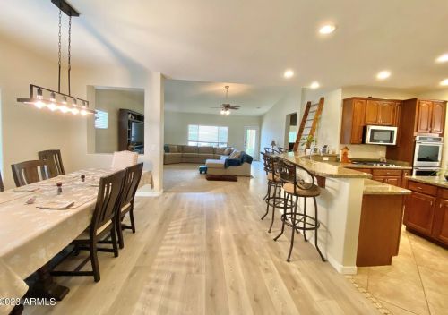 16501 Rowel Rd, Sun City, AZ 85387-6871