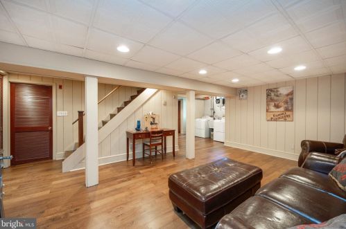 871 Chester Dr, Pottstown PA 19465-7518 exterior