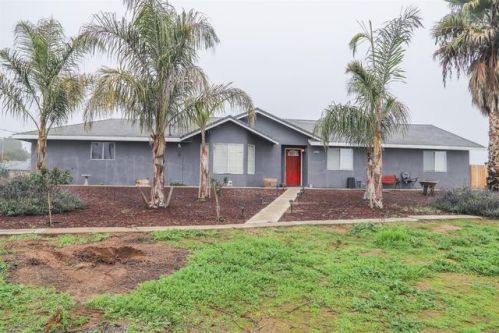 20229 Road 30 1/2, Madera, CA 93638-8069