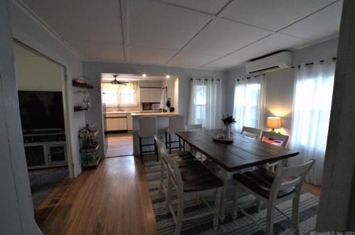 23 William St, Wallingford CT 06492-3641 exterior