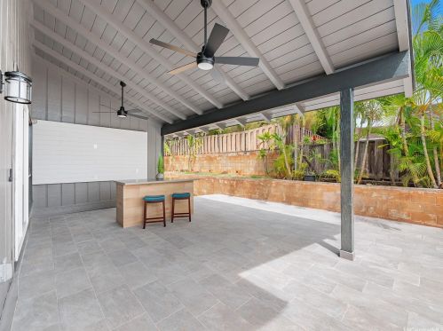 981687 Kiawe St, Aiea HI  96701-1737 exterior