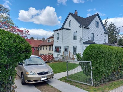 470 5th St, Mount Vernon, NY 10553-2105