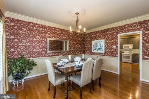 30 Chelsea Ct, Glen Mills PA  19342-1785 exterior