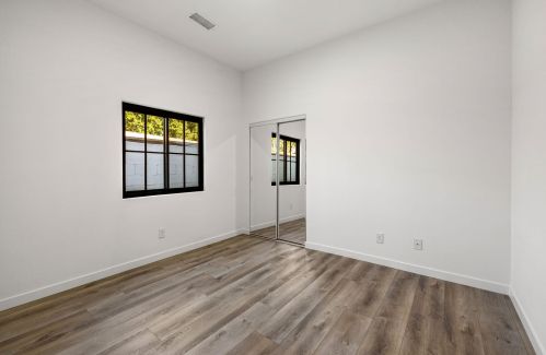 52815 Avenida Alvarado, La Quinta CA  92253-3318 exterior