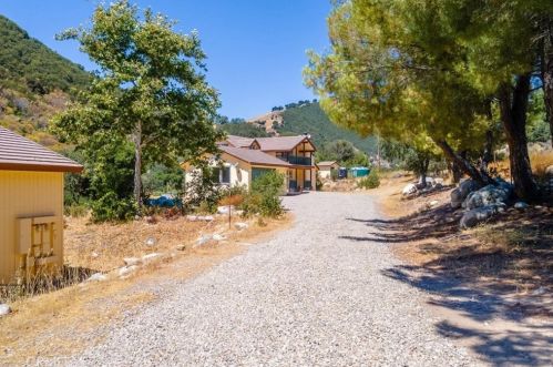 45100 Carmel Vly Rd, Greenfield CA  93927-9757 exterior