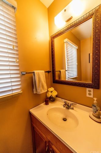 5361 Golden Ave, Riverside CA  92505-2416 exterior