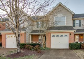 230 Stanton Hall Ln, Franklin, TN 37069-8437