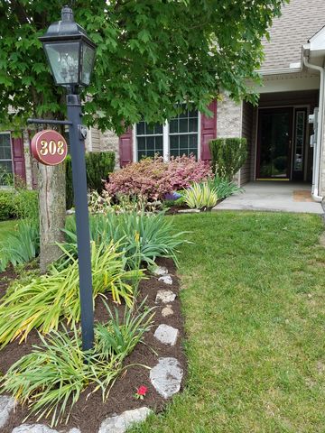 308 Touchstone Dr, Carlisle PA  17015-6949 exterior