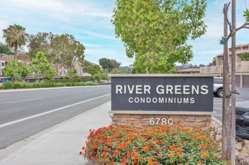 6780 Mission Gorge Rd, San Diego CA  92120-2400 exterior