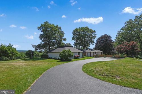 1130 Schuylkill Mountain Rd, Schuylkill Haven PA  17972-9139 exterior