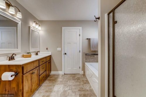 17958 Grant St, Otsego MN  55330-7073 exterior