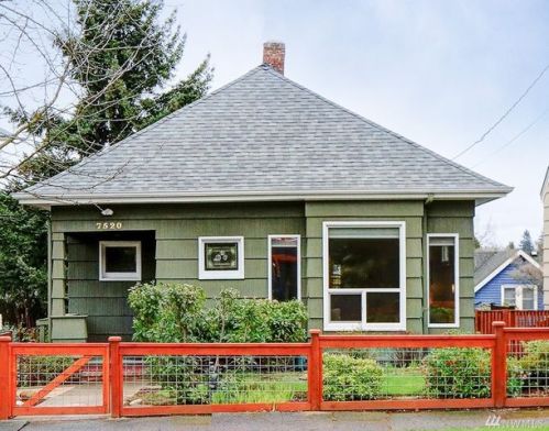 7520 18th Ave, Seattle WA  98117-5429 exterior