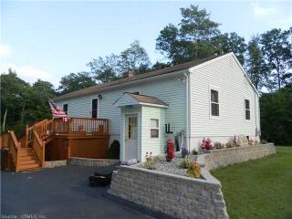 132 Woodland Rd, Moosup, CT 06354-2300