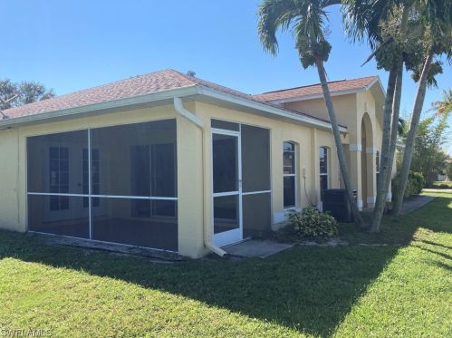 601 13th Ter, Cape Coral, FL 33909-0013