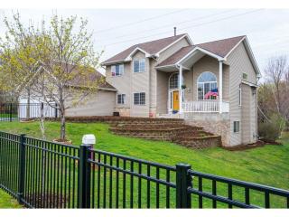 2553 Haller Ln, Saint Paul, MN 55119-6100