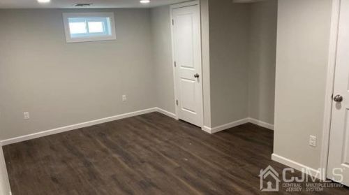 212 Freeman St, Woodbridge NJ  07095-3128 exterior