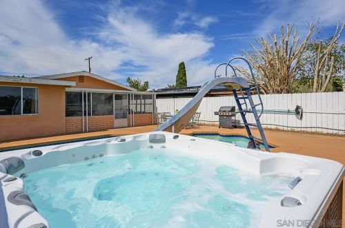 3785 Mount Ainsworth Ave, San Diego CA 92111-3219 exterior