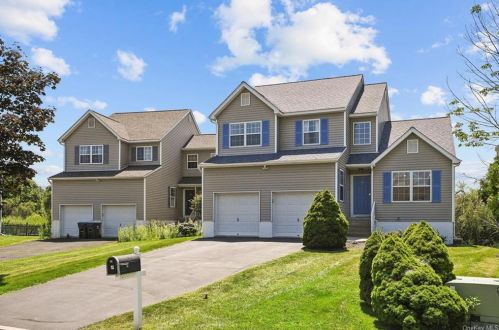35 Mclaughlin Way, Washingtonville, NY 10992-1151